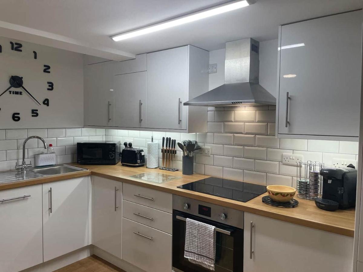 The Garden Apartment Нютън Абът Екстериор снимка
